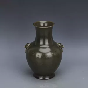 Celadon Dragon Vase – Ancient Chinese Artistry - 1