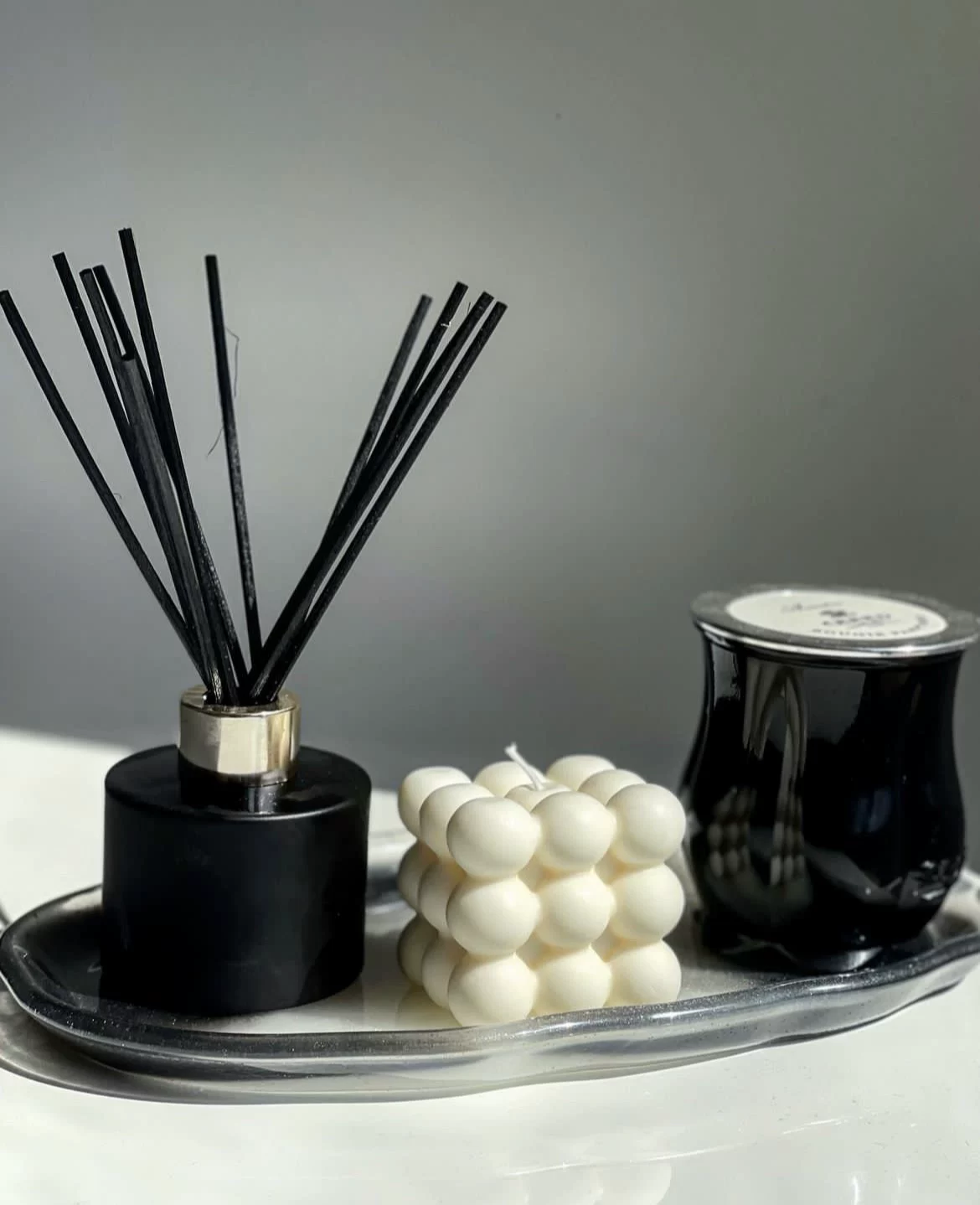 Amazing 3-Color Cube Aromatherapy Candle for Cozy Bedroom Ambiance - 5