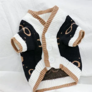 Adorable Pet Sweater for Pups - Cozy Autumn/Winter Knitwear