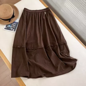 Elegant Velvet A-Line Skirt: Chic Retro Style