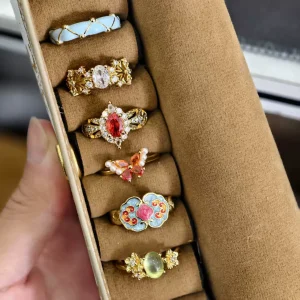 Zircon Palace Ring – Elegant French Charm
