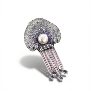 Pearl Jellyfish Brooch – Elegant Freshwater Sparkle
