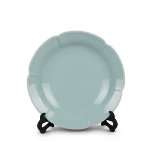 Exquisite Song Dynasty Hutian Kiln Celadon Bowl - Timeless Elegance white background
