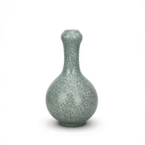 Song Dynasty Vase – Timeless Elegance