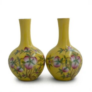 Republic Era Vase – Auspicious Peach Design