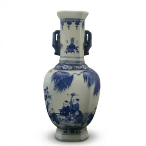Qing Dynasty Vase – Hand-Painted Elegance