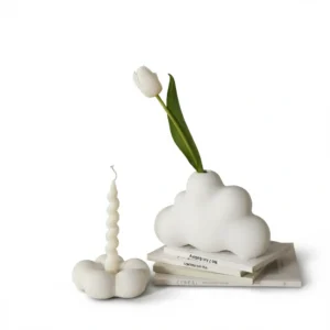 Ceramic Flower Candleholder – Elegant Nordic Design