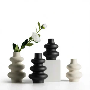 Elegant Ceramic Vase: Stunning European Style for Your Home