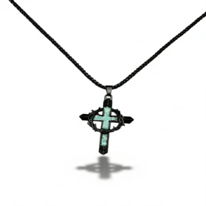 Vintage Pendant Necklace – Gothic Style, Everyday Edge white background