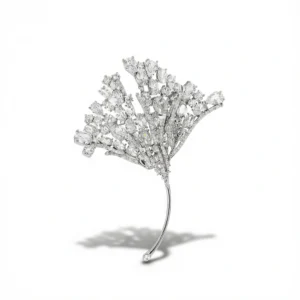 Leaf Brooch – Nature's Elegant Accent